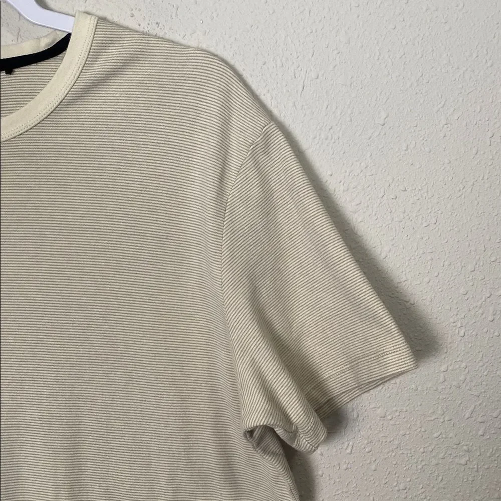 Banana Republic Luxe Touch Performance Tee XL Beige Striped Cotton Short Sleeve